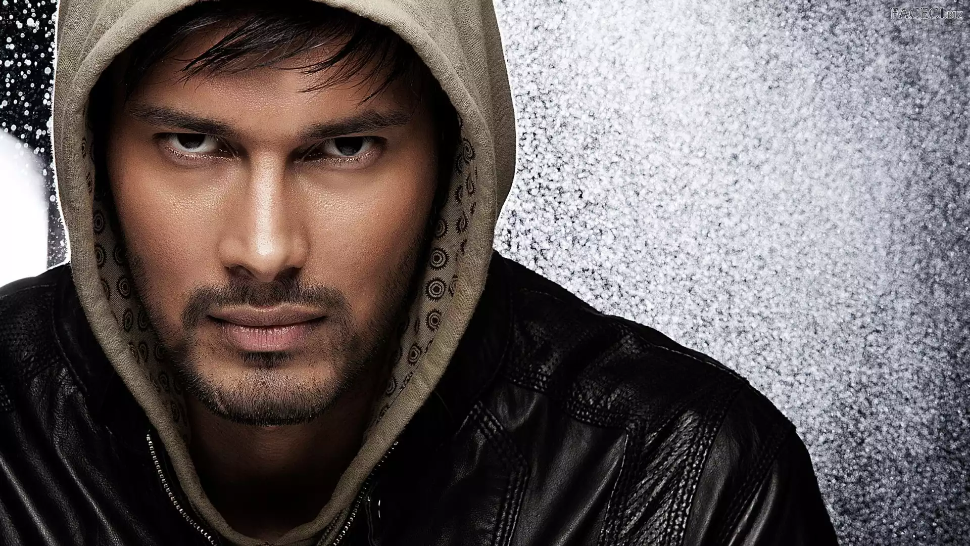 Kurtka, Broda, Mężczyzna, Twarz, Kaptur, Rajneesh Duggal, Aktor, Brunet