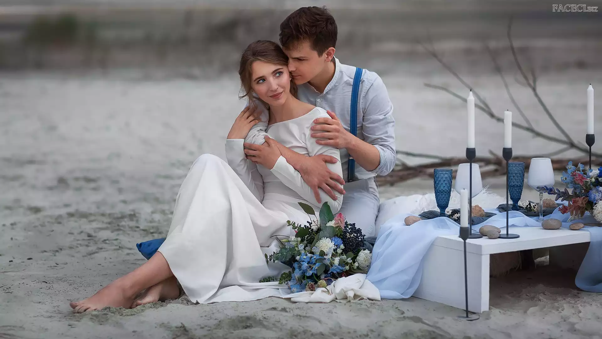 Miłość, Kieliszki, Plaża, Mężczyzna, Świece, Bukiet, Para, Kobieta, Piasek