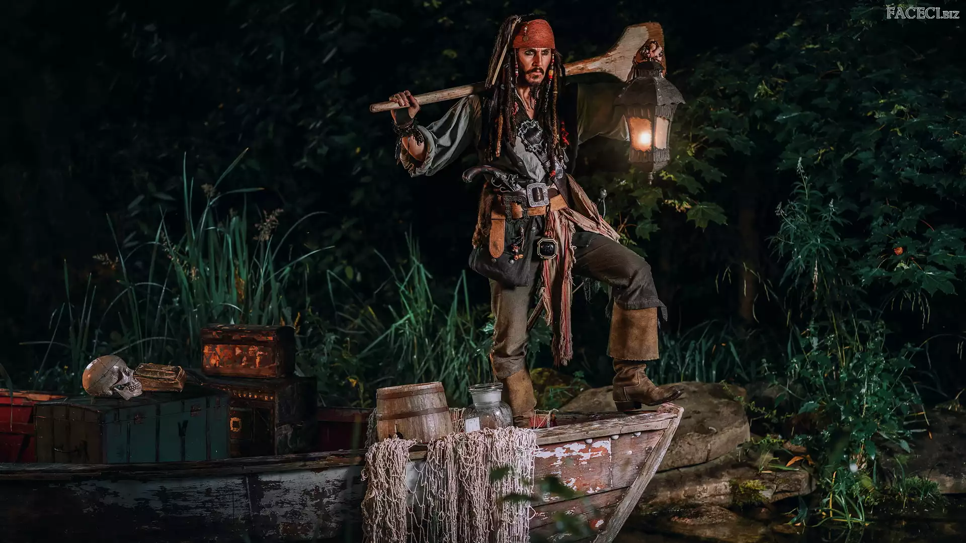 Latarnia, Film, Cosplayer, Łódka, Pirates of the Caribbean, Jack Sparrow, Pirat, Piraci z Karaibów