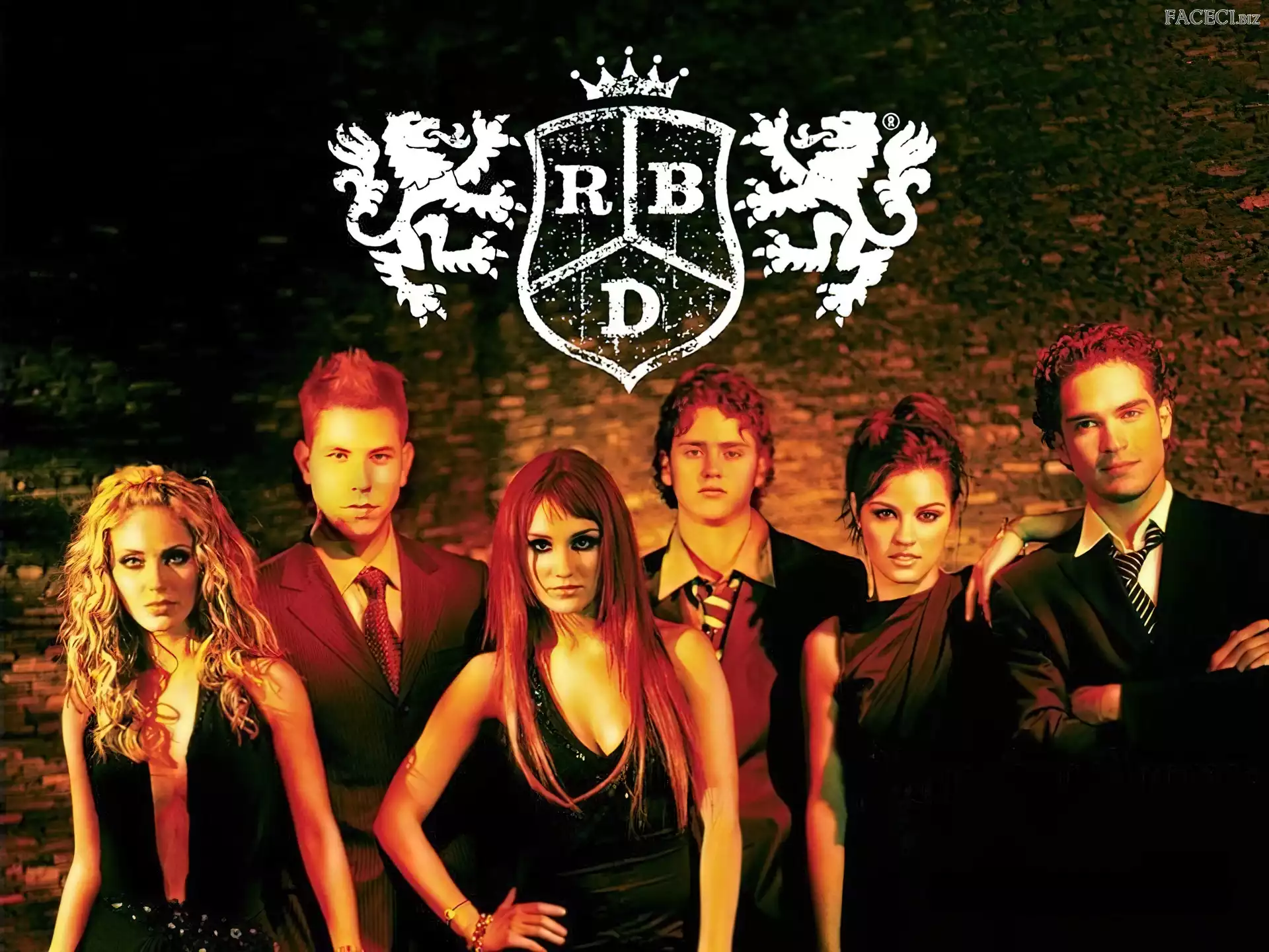 Alfonso Herrera, Anahi Portilla, Ucker, Poncho, Dulce Maria, Christpher Uckermann, Maite Perroni