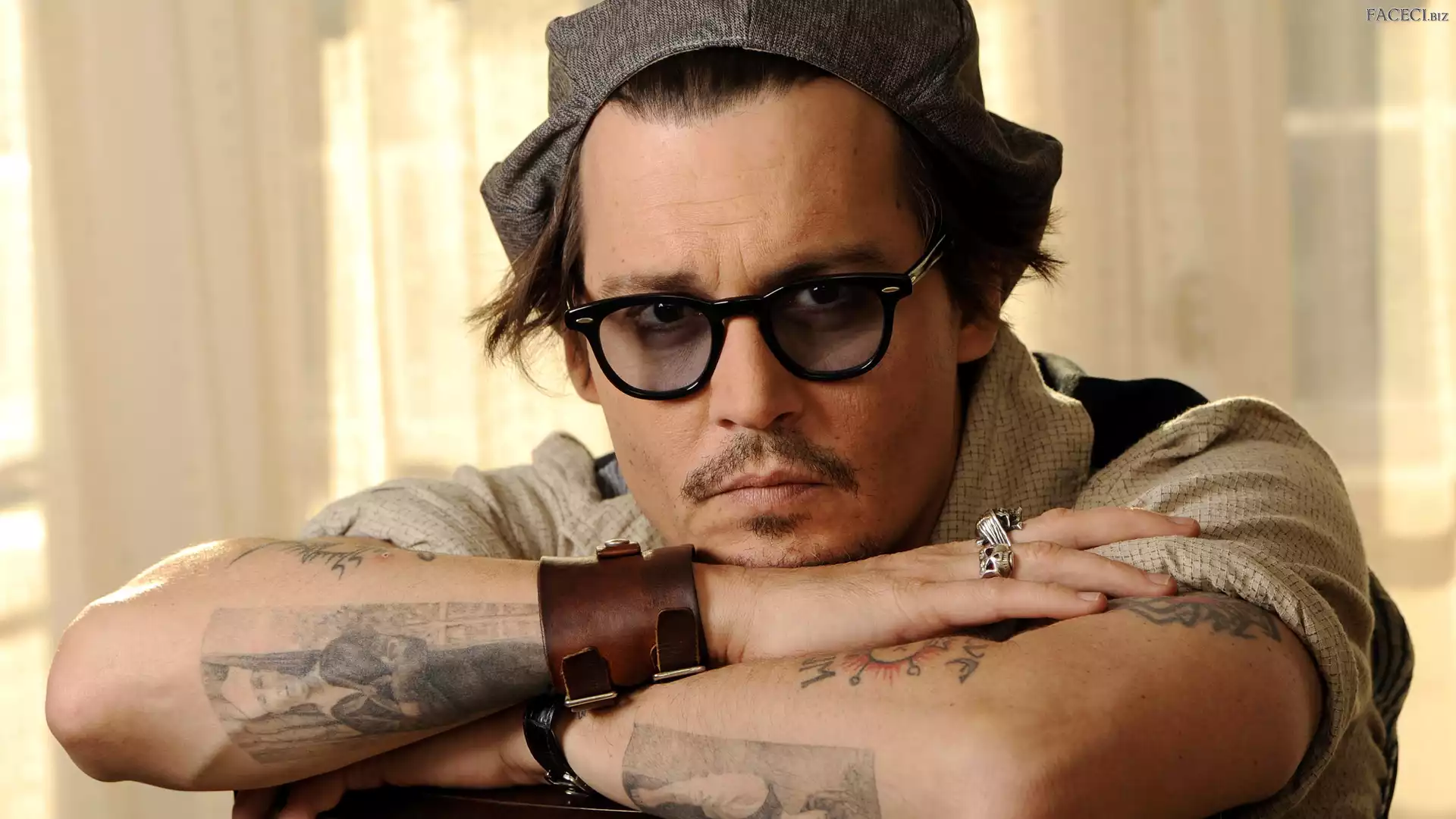 Pierścionek, Czapka, Johnny Depp, Bransoleta, Skórzana, Okulary, Aktor, Tatuaż